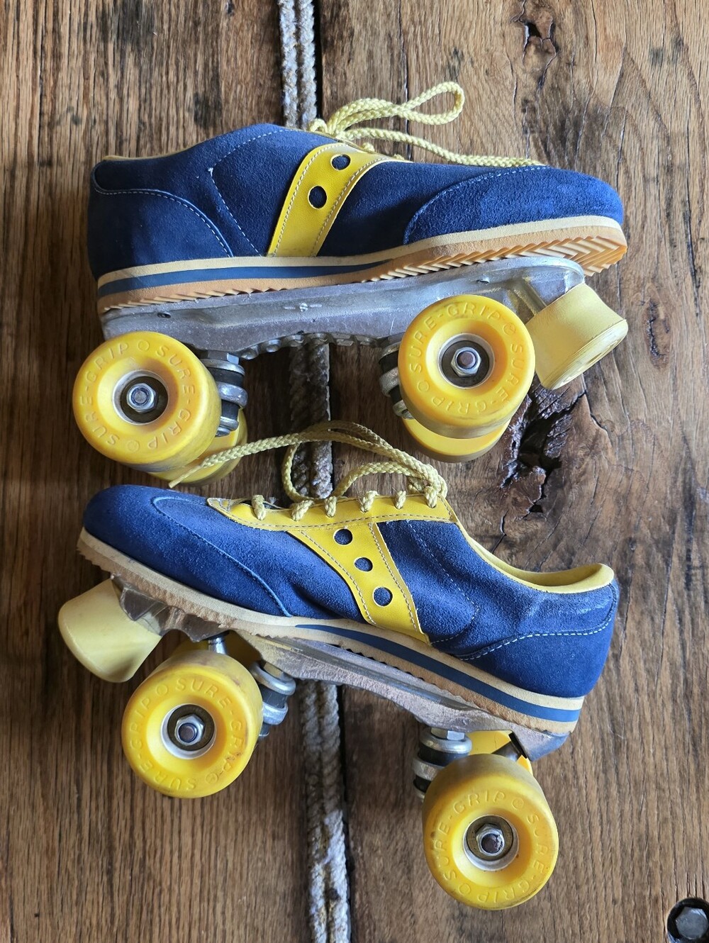 Vintage 1970s Sued Sure-Grip Spot-Built Jogger Roller Skates Mens Size 7